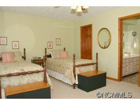 233 Lochmoor Lane - Photo 10