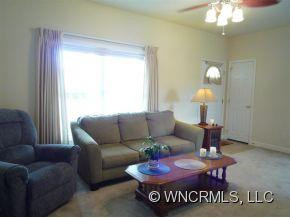 48 Tranquil Ct. - Photo 3