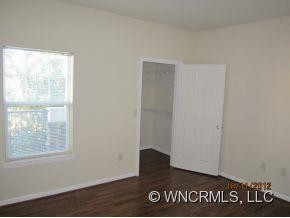300 Vista Lake Dr #201 - Photo 11