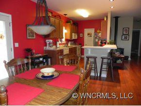 109 Pine Tree - Photo 5