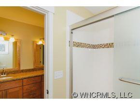 130 Westwood Place - Photo 10