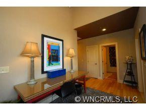 190 Broadway Street Unit 403 - Photo 8