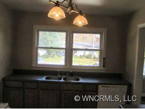 319 W. Probart St - Photo 5