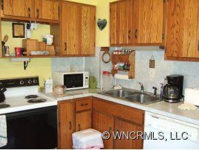 328 Forest Hill Road - Photo 7