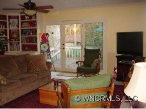 2 Shadowbrook Lane - Photo 3