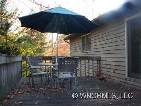 2 Shadowbrook Lane - Photo 8