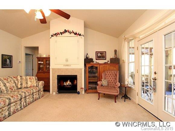 21 Arbor Lane - Photo 3
