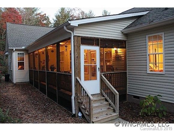 21 Arbor Lane - Photo 5