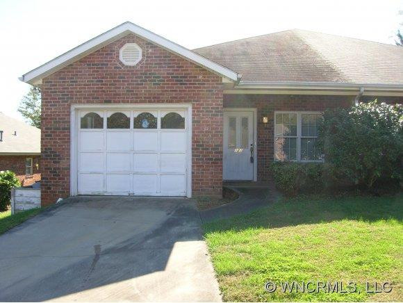 121 Carpenter Lane