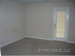121 Carpenter Lane - Photo 8