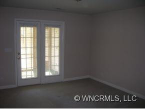 121 Carpenter Lane - Photo 9
