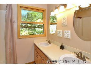 227 E Poplar Drive - Photo 10