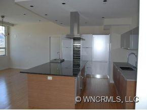 12 S. LEXINGTON AVE. U-600 - Photo 5