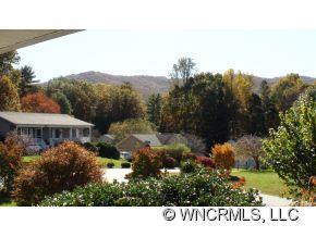 111 Ashwood Lane - Photo 2