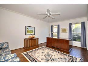 128 Broadmoor Drive - Photo 12