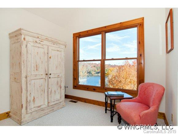 338 Cardinal Drive - Photo 18