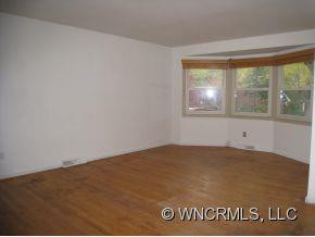 12 Hillview Road - Photo 4