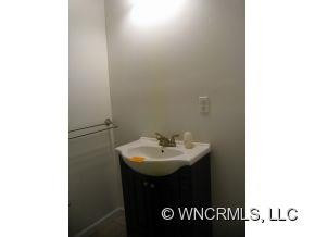 12 Hillview Road - Photo 5
