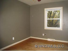 12 Hillview Road - Photo 7