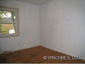 12 Hillview Road - Photo 8