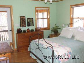 157 RHODODENDRON PARK ROAD - Photo 6