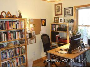 157 RHODODENDRON PARK ROAD - Photo 7