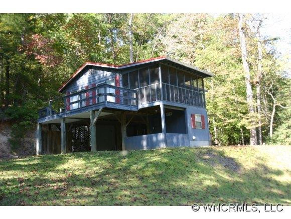 304 Island Creek Road