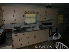 304 Island Creek Road - Photo 3