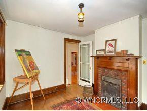 63 MACON AVENUE - Photo 11