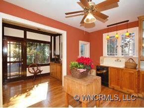 63 MACON AVENUE - Photo 10