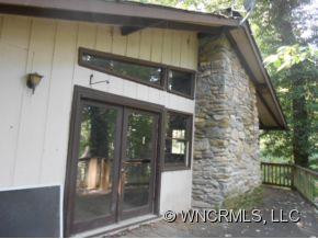 747 Locust Drive - Photo 2