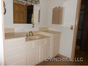 747 Locust Drive - Photo 8