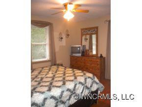 957 Piney Knob Road - Photo 5