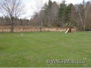 205 JEFF STREET - Photo 12