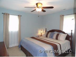 205 JEFF STREET - Photo 6