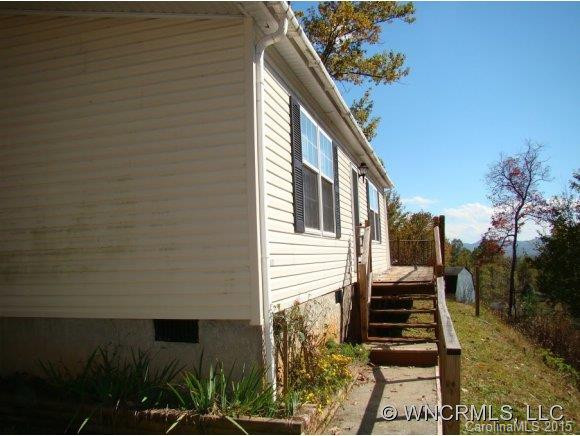 24 Molly Lane - Photo 2