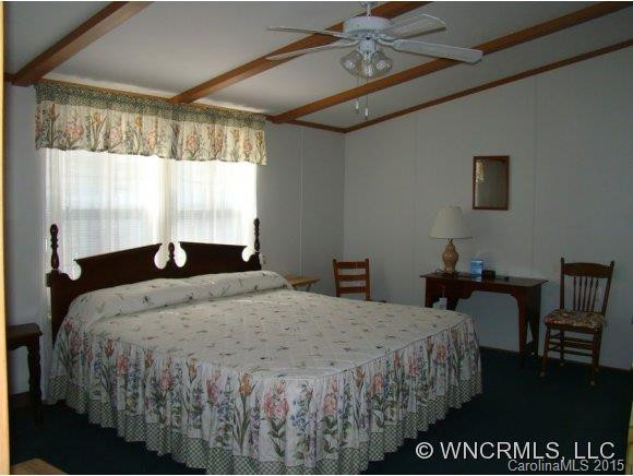 24 Molly Lane - Photo 10