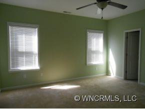 28 Woodcreek Circle - Photo 4