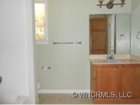 28 Woodcreek Circle - Photo 5