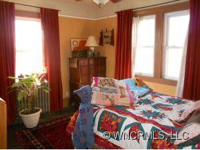 138 South French Broad Avenue - Photo 13