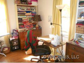 138 South French Broad Avenue - Photo 18
