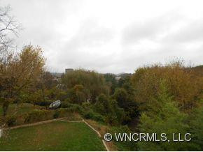 138 South French Broad Avenue - Photo 4