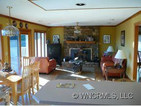 3 Carriage Lane - Photo 8
