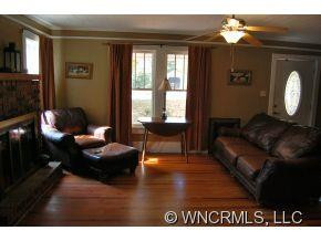 163 Pleasant Street - Photo 4