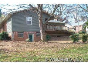 107 Castlerock Dr - Photo 2