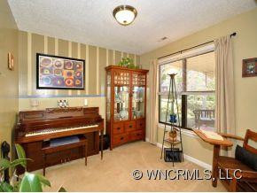 53 LYNWOOD CIRCLE - Photo 5