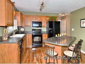 392 LADSON ROAD - Photo 10