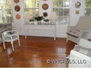 24 Greenbriar Road - Photo 10