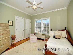 10 FAIRWAY VIEW ROAD - Photo 15