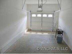 203 Waters Edge - Photo 2